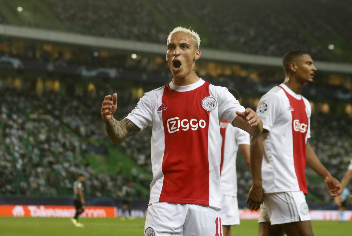 Man United could target Sebastien Haller