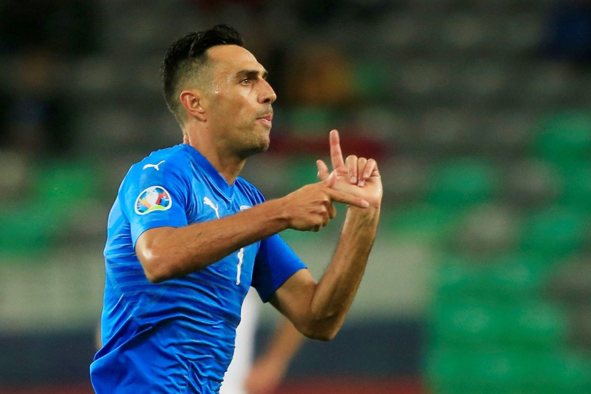 Spurs’ failed loan bid for Eran Zahavi shows full extent of their desperation