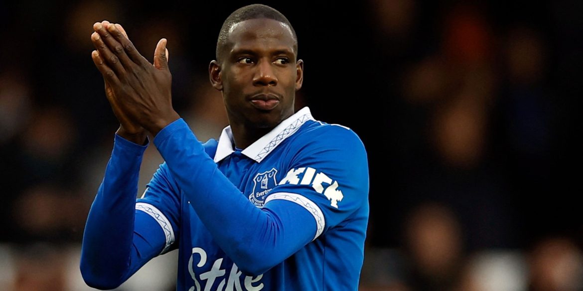 Doucoure upgrade: Everton hold talks to sign 'one of the world's best CMs'